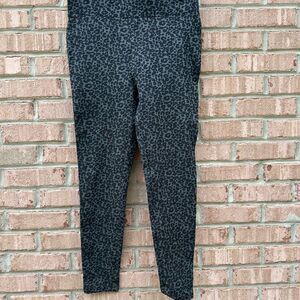 LOFT Leopard Print Leggings